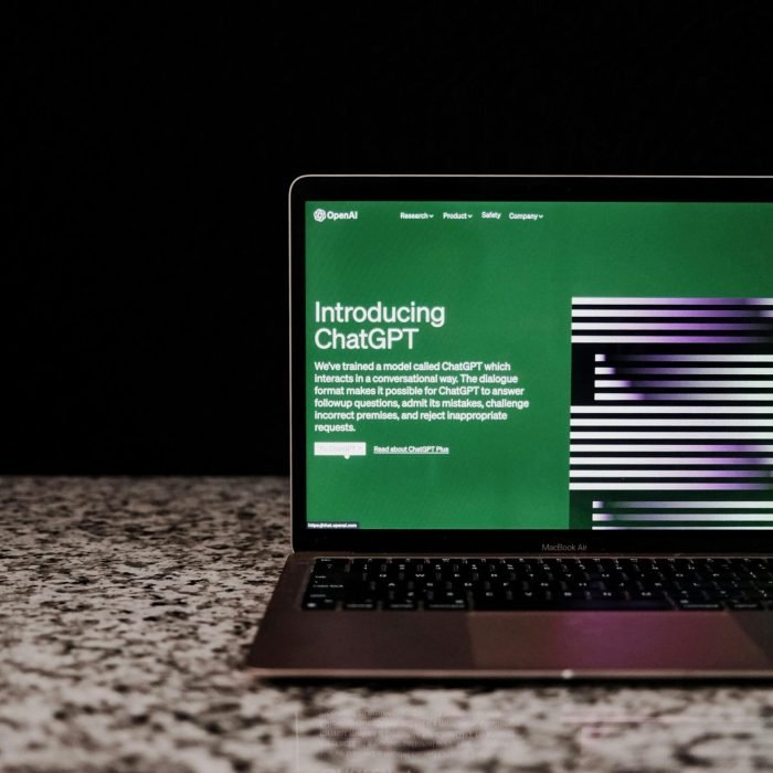 ChatGPT ne pense pas comme tout le monde : il pense comme VOUS